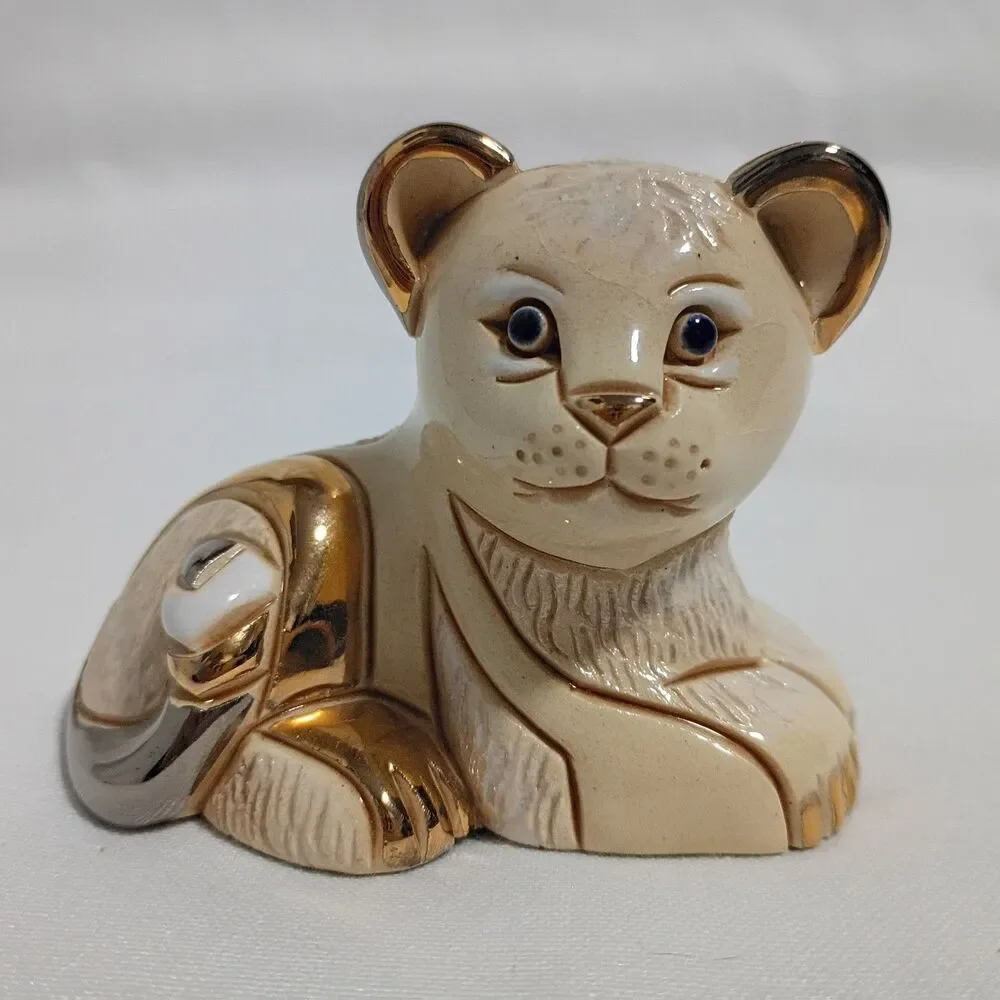 Rinconada Lion Cub Figurine 2 1/4” Tall Gold Trim Signed 85/500 Gorgeous